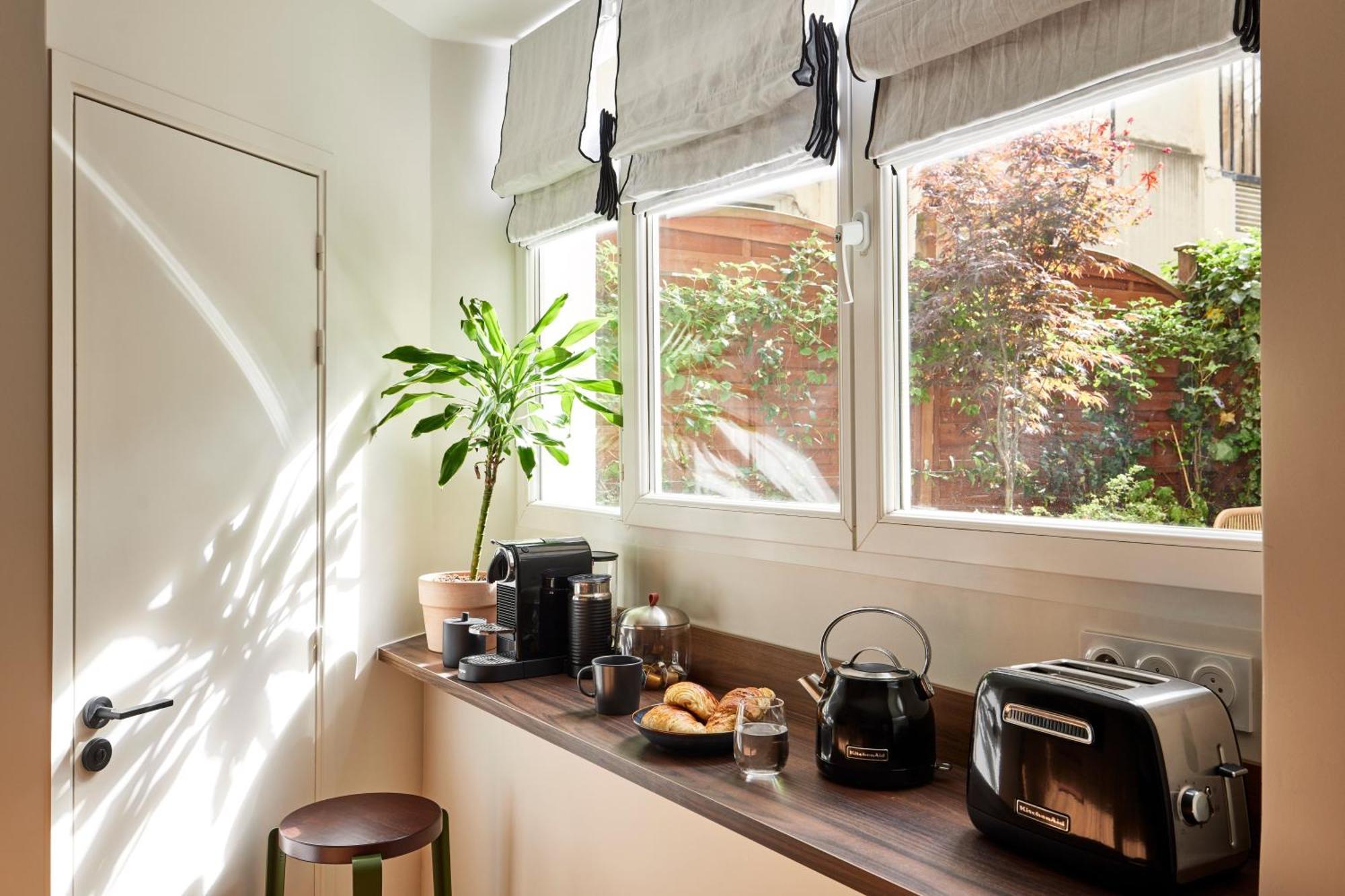 Ferienwohnung Stylish 2Br & 2Ba With Private Terrace Paris Exterior foto